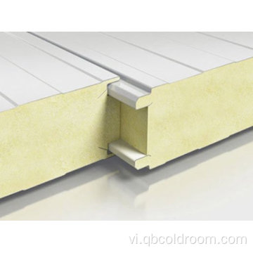 Đi bộ trong bảng điều khiển lạnh bảng điều khiển lạnh